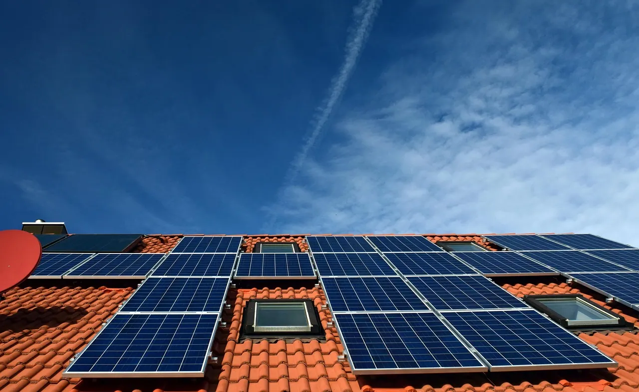 solar system, roof, power generation, solar power, solar cells, energy, electricity, house, solar energy, solar panel, energy transition, blue, renewable, housetop, technology, env